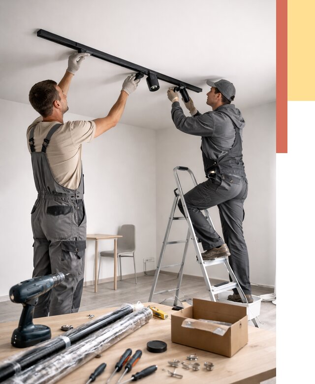 Установка трековых светильников в натяжной потолок в Балахне от 4388 руб. | ОТДЕЛОЧНИК-Блх